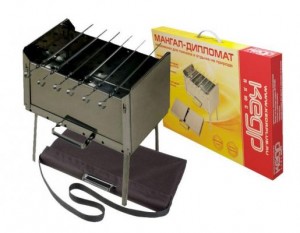 Мангал-дипломат Кедр "На восьмерых" 570x280x210 (сталь 1,5мм)+ 8 шамп. плоск. 390x10x1 сумка, 320