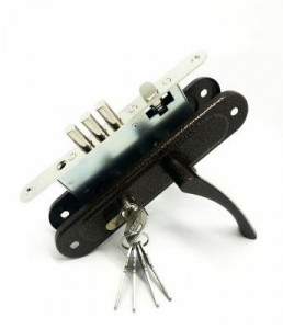 Замок врезной сувальдный  ЗВ 10.01(без отв.планки),4кл.(длинный кл.60мм)