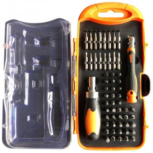 Набор бит 19 предметов Quadro Torsion