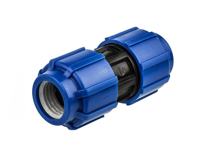 Муфта 20мм*3/4" ВР компрессионная для ПЭ труб