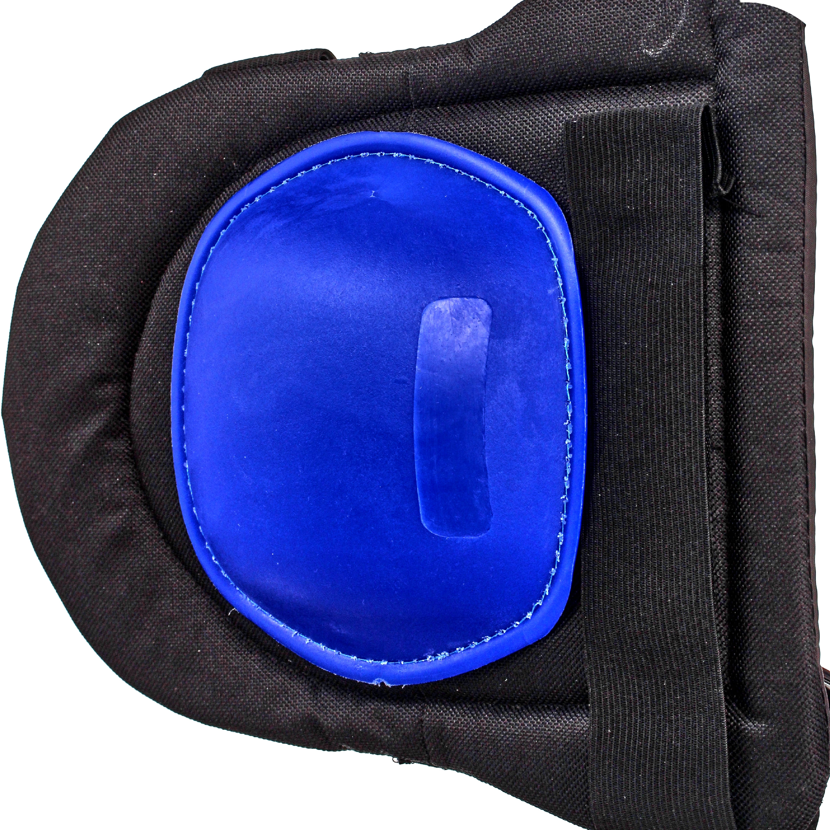 Наколенники защитные с пластмассовой чашкой.