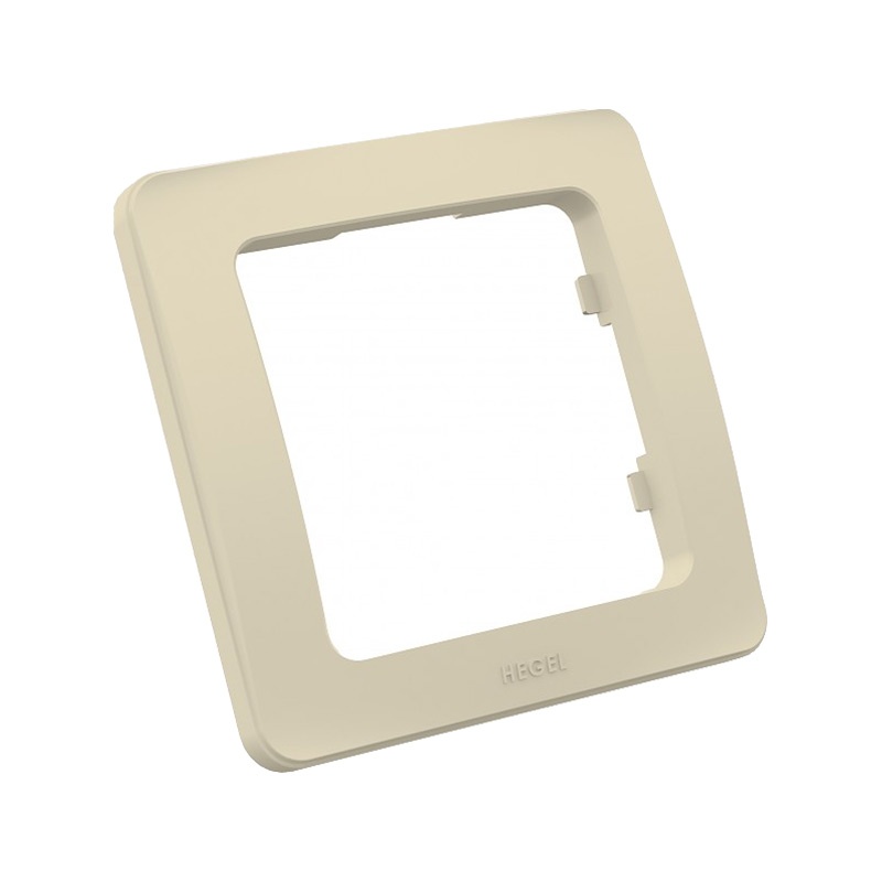 Рамка 3 мест слоновая кость