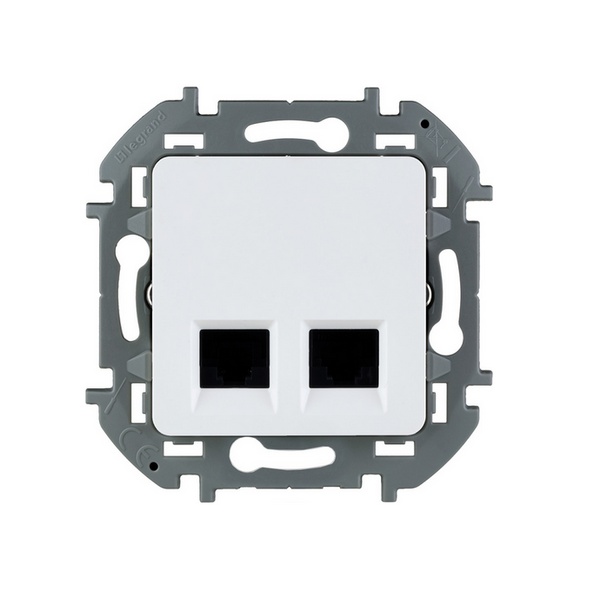 Legrand INSPIRIA Белый Розетка компьютерная 1-местная RJ45 6 UTP IP20 скрытая установка