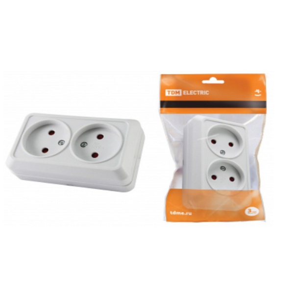 Розетка 2-местная  белая 2П открытая установка IP20 10А 250В (керамика)