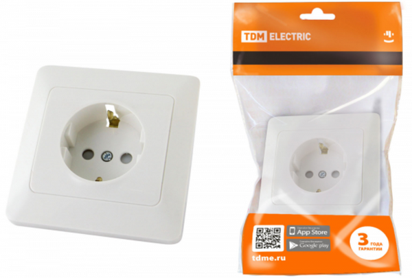 Розетка о/у 1 гнездо с/з шторки 16А 230В IP20 белая ЛАДОГА SQ1801-0060